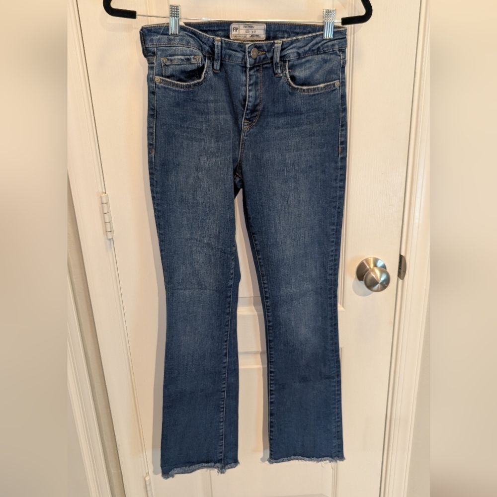 Free People Raw Hem Straight Jeans Women's Size 27  Ankle